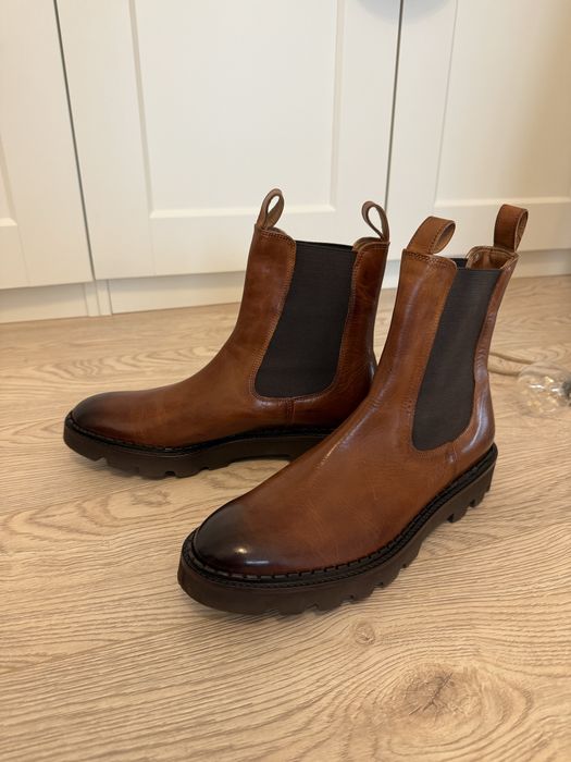 Botine Melvin & Hamilton