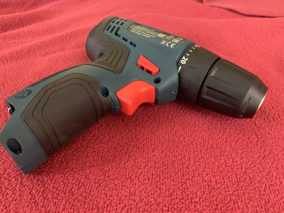 Bosch GSR 120 LI . Bormasina gsr 120 li