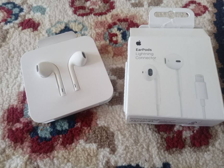 EarPods наушникк