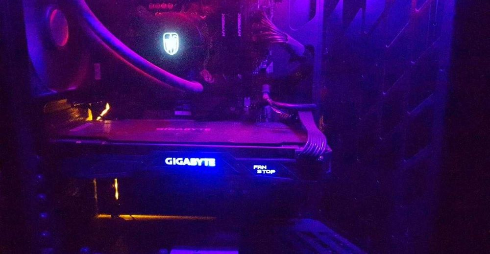 Calculator Gaming GTX 1080