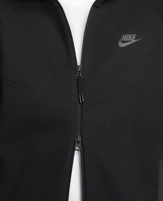 продаю Nike tech fleece