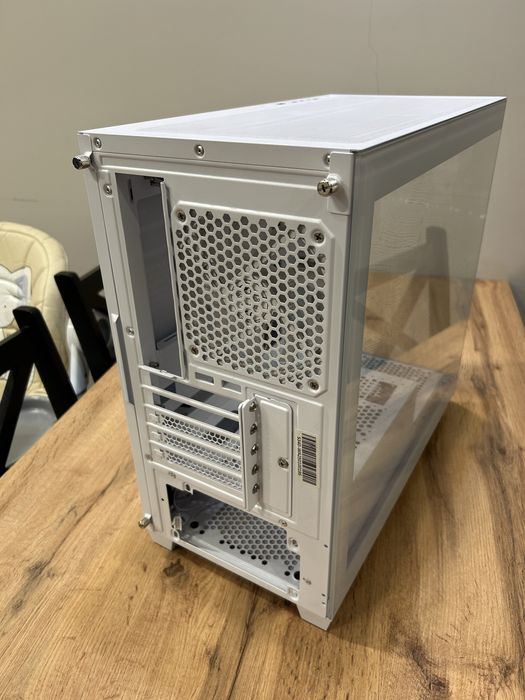 Корпус для пк FSP S340 белый