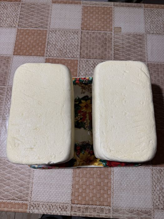 Branza (telemea) de vaca