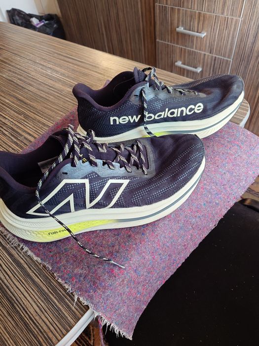 Adidasi  New Balance NR 44 '5