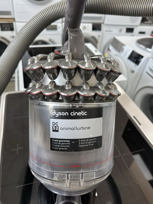 Прахосмукачка Dyson dc52