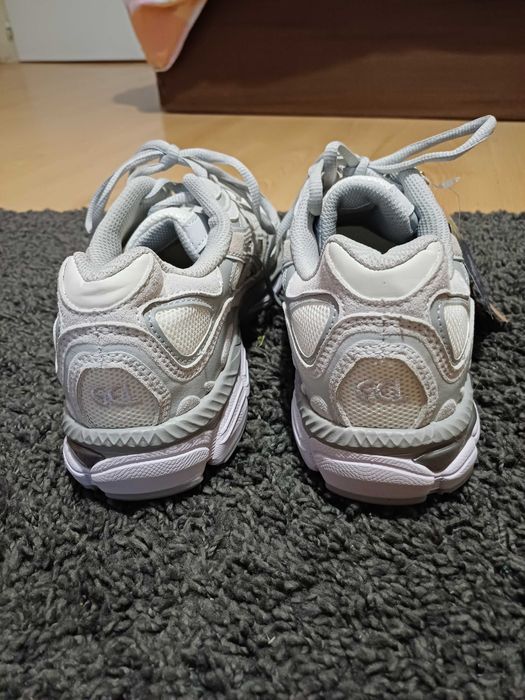 Asics Gel NYC Нови