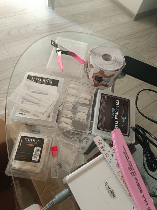 Kit unghii cu gel