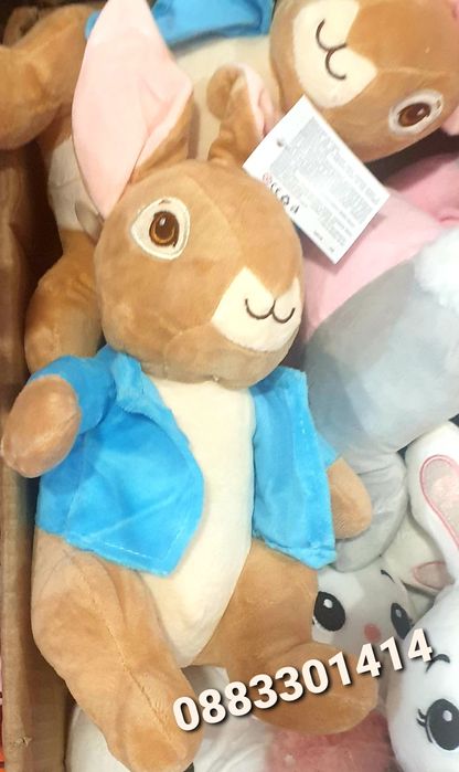 Зайчето Питър Peter rabbit Плюшено Музикално на български език