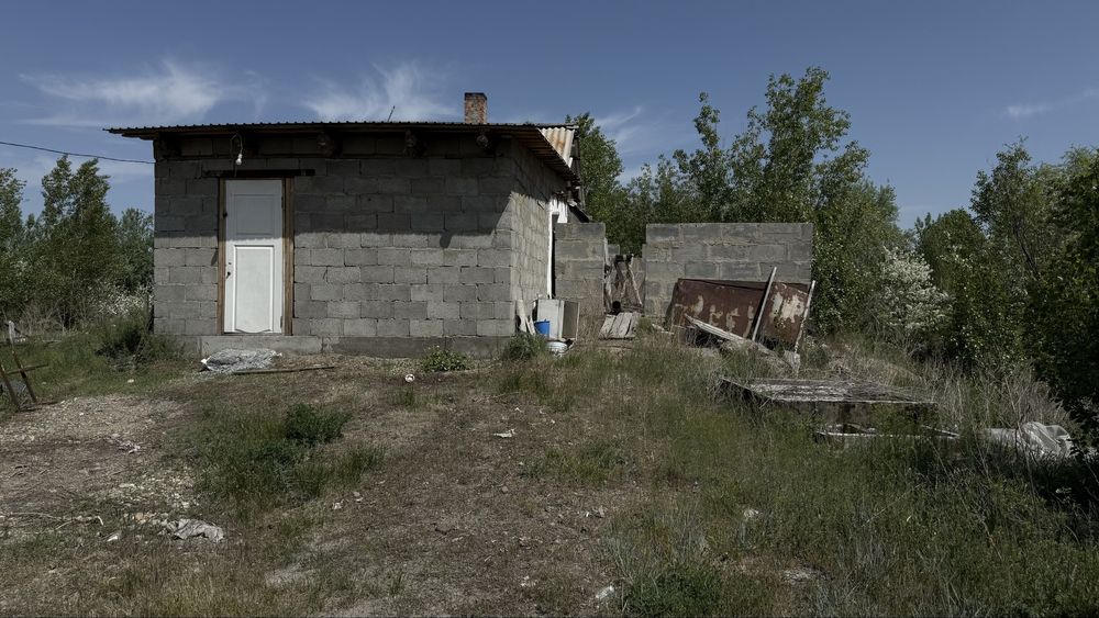 Срочно продается дача.Адрес: Восточный, 4-дача площадь участка: 9 сот