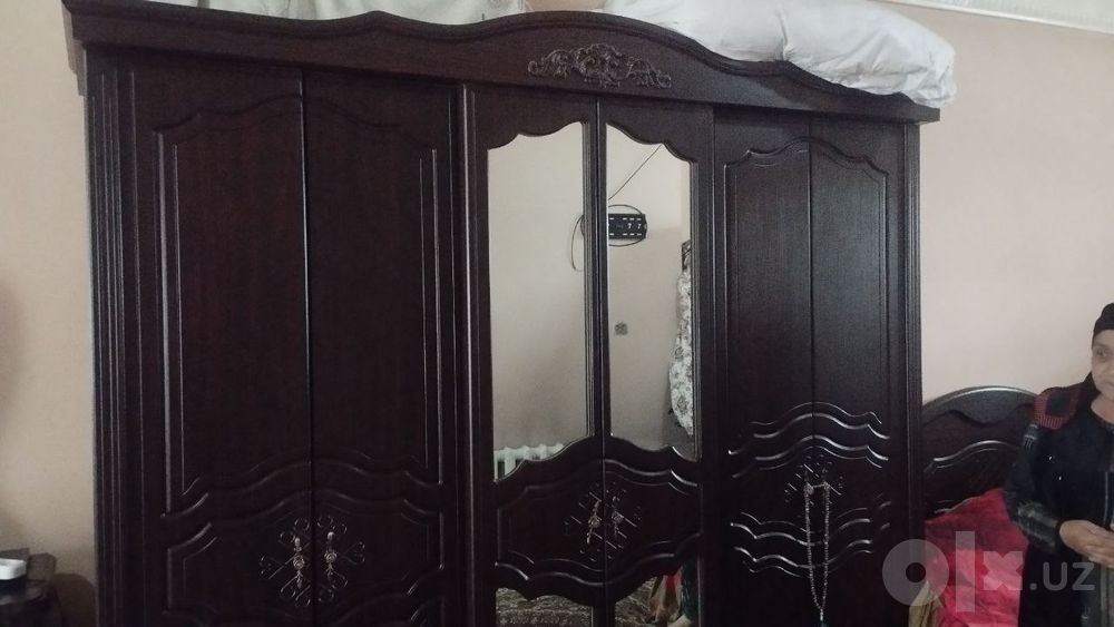 Mebel spalni sotiladi