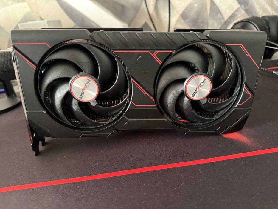 Продаю видео карту Pulse Sapphire RX 9060 XT 16GB Gaming OC