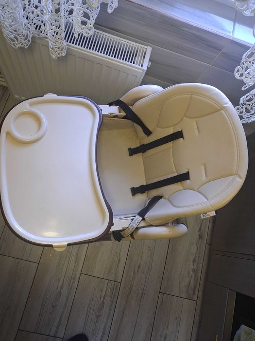 Scaun de masă copil