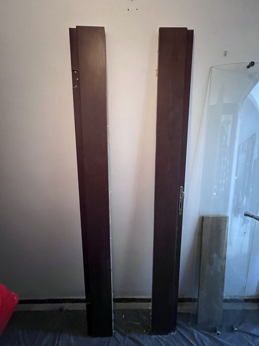 Врата интериорна със стъкло и каса