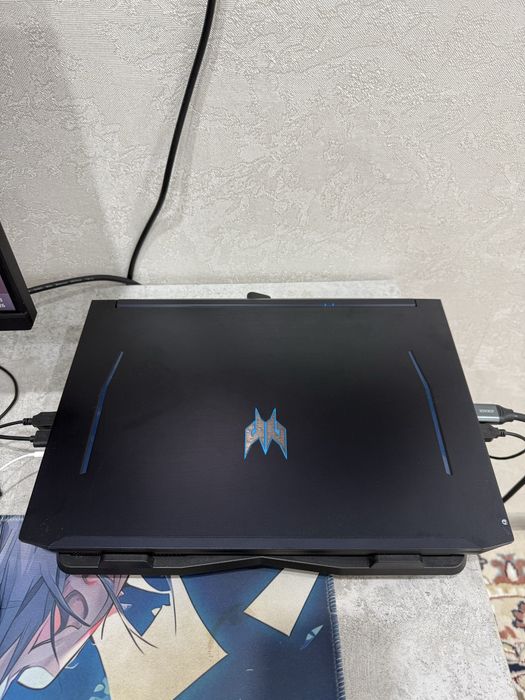 Продам игровой ноутбук Acer Predator Helios 300