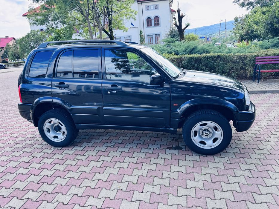 Suzuki Grand Vitara 2.5 V6  135.000km!!!