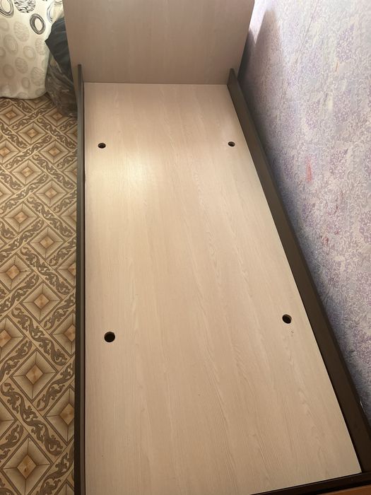 Продается Кровати