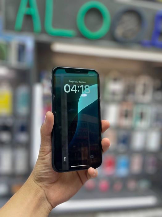 Iphone xr 128gb .