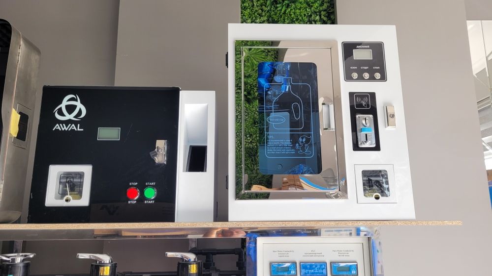 Хар хил турдаги сув фильтрлари бор