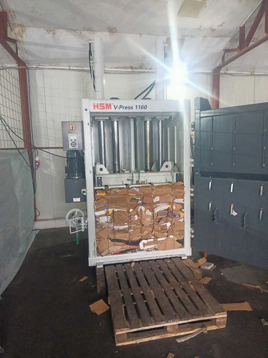 Presa verticala de balotat HSM 1160 PLUS, second hand