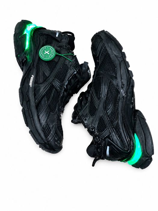 Balenciaga Runner LED