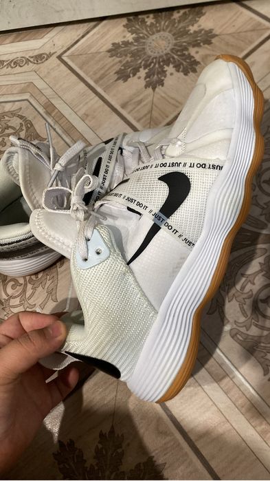 кроссовки Nike Hyperset