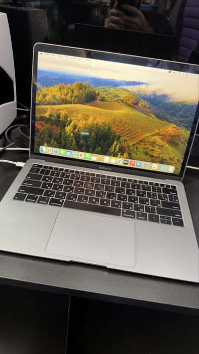 MacBook Air 13 2019g 128GB Gray