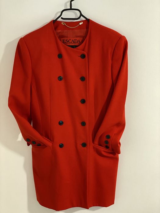 Pardesiu/Trench ESCADA