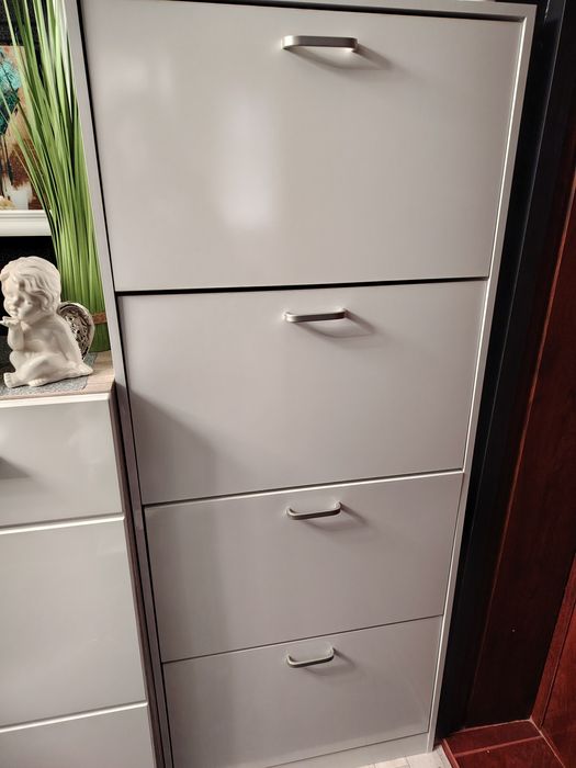 Шкаф за обувки БЕКО 4