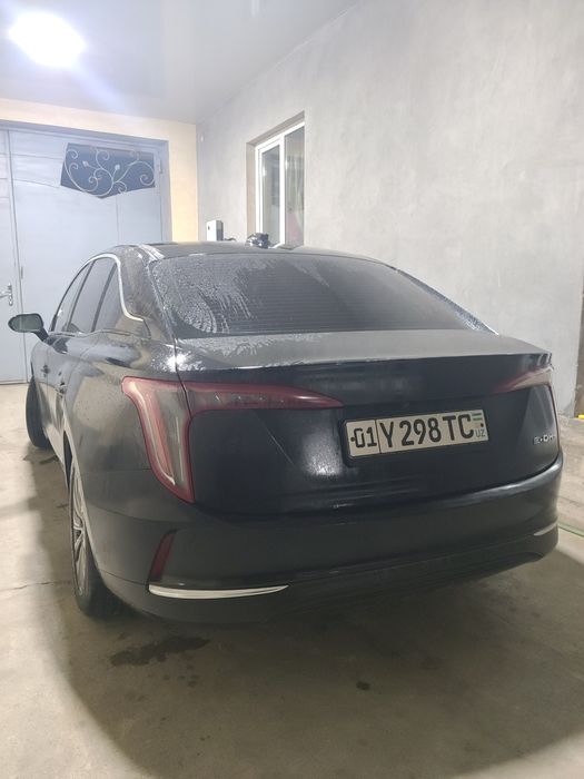 Hongqi eqm5 taksi qilinmagan srochna sotiladi