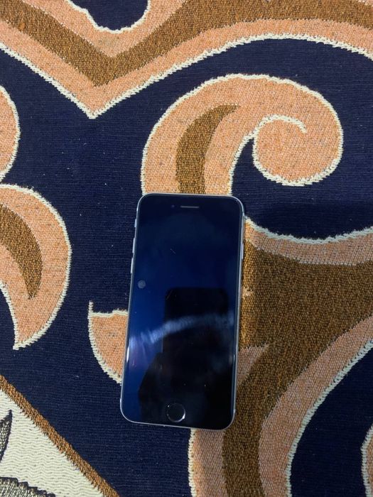 IPHONE SE 64GB акб 75