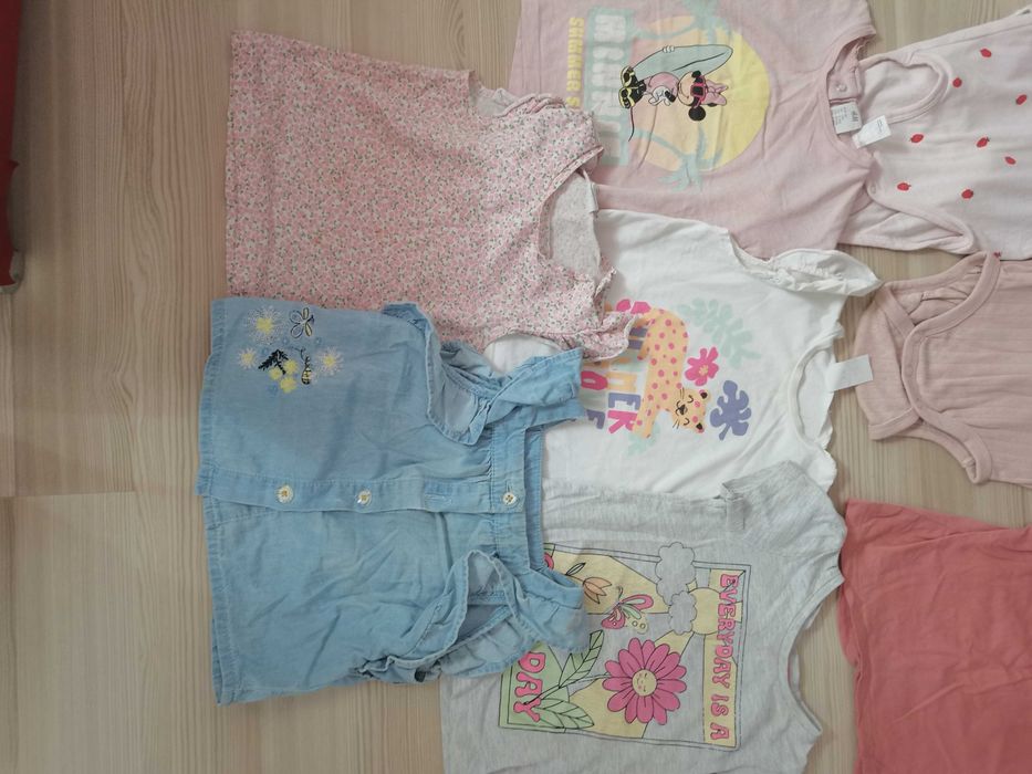 Set body-uri+bluze fetita ptr vara marimea 80