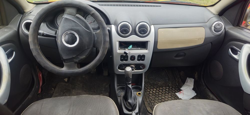 Дачия Сандеро 1.4 75кс на части Dacia Sandero 1.4i 75ps na chasti