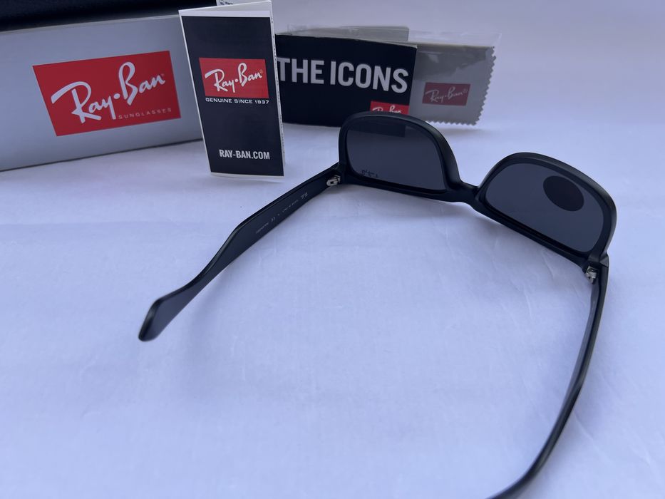 Ochelari de soare Ray Ban 4165 Justin Polarizati Noi