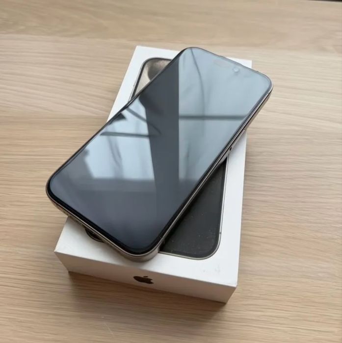 Айфон 15 Pro на 256