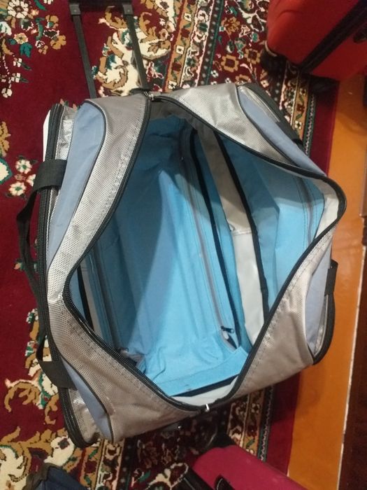 Чемодани сумки продаётся