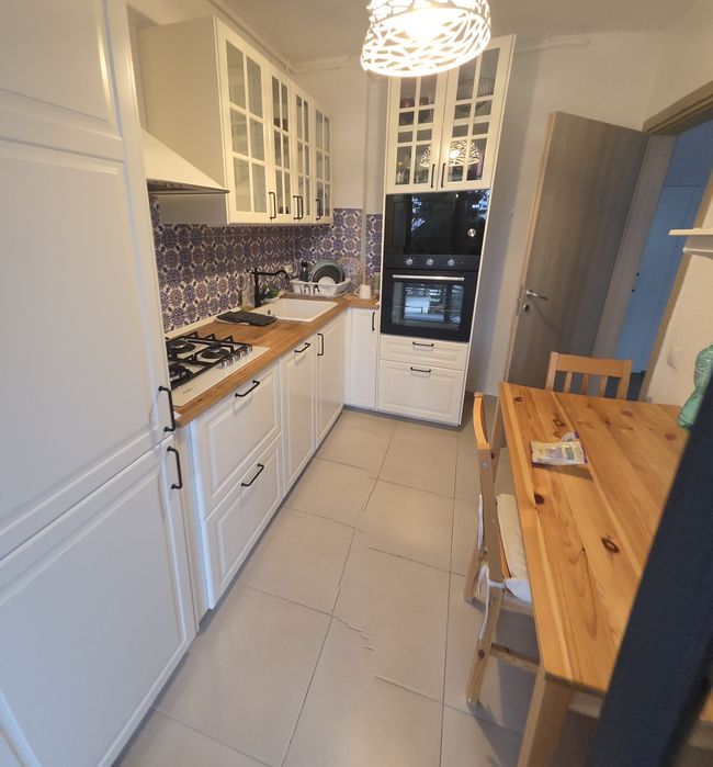Proprietar vand apartament