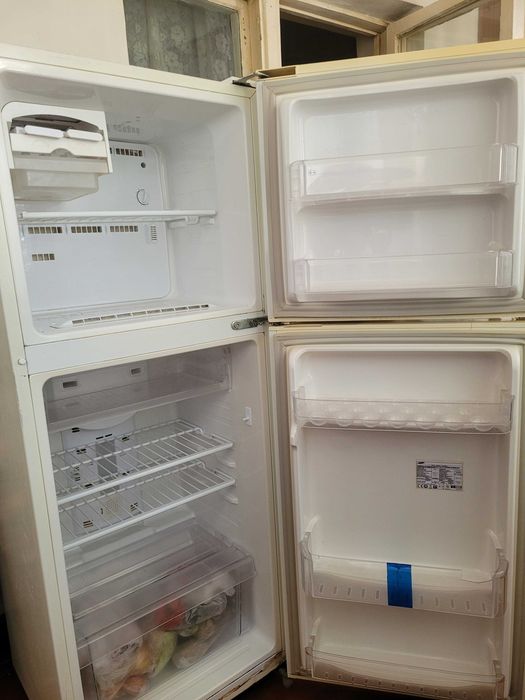 Холодильник Samsung No Frost