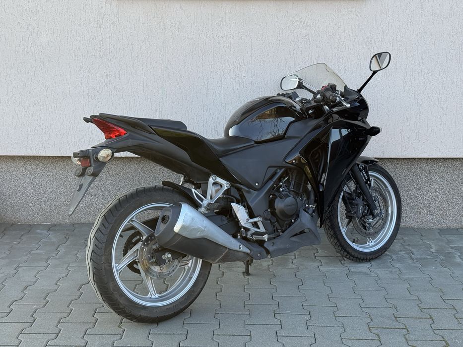 Honda CBR 250 RA - 2012 - ABS - Istoric Service Complet