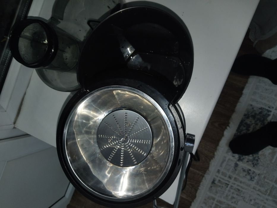 Продам соковыжималка