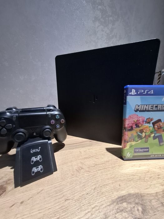 Playstation 4 Slim