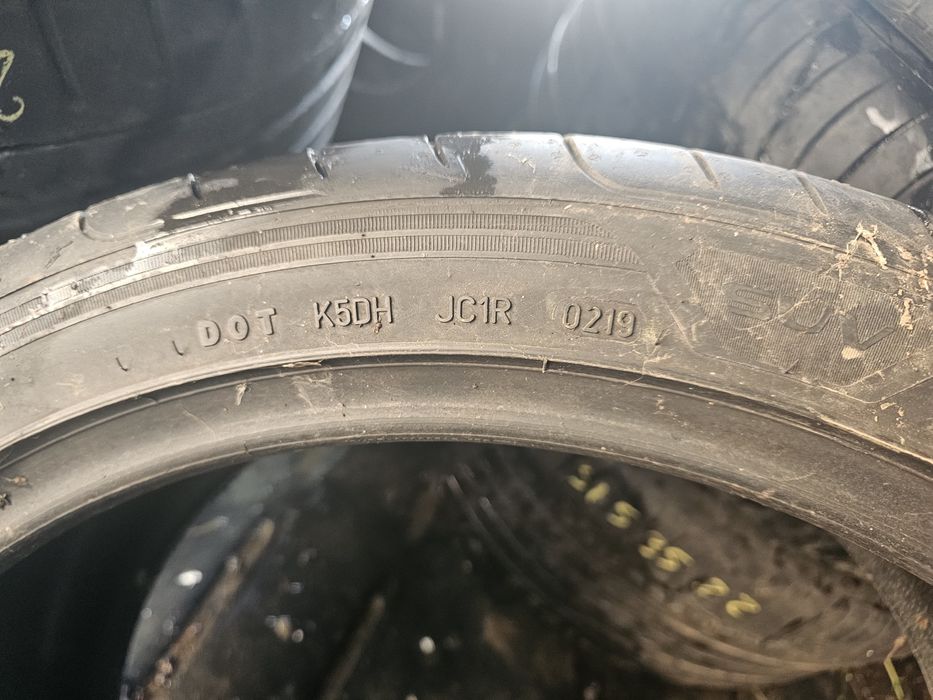 255 40 21 vara goodyear