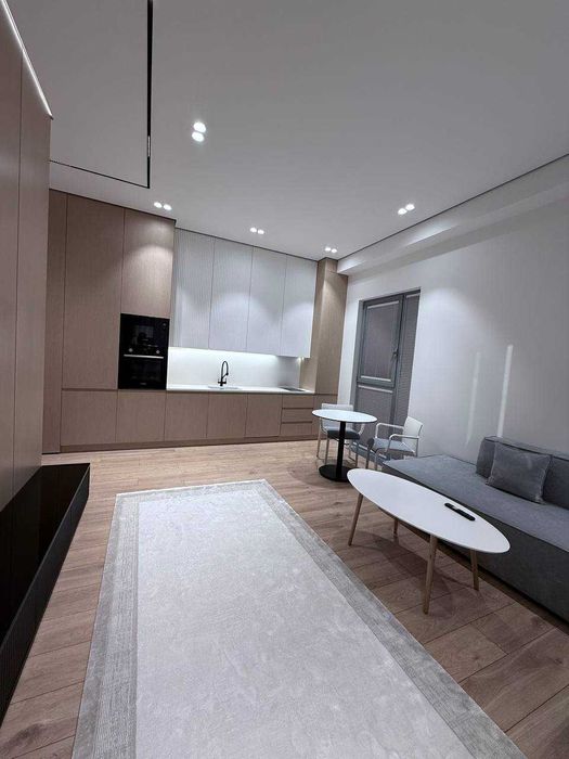 СРОЧНО сдается 2-комнатная КОМФОРТНАЯ квартира РЯДОМ у Дружба метро