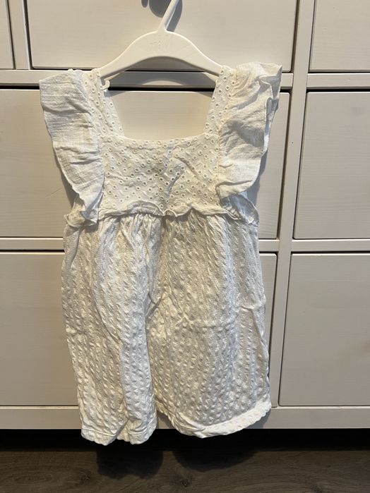 Продавам пакет дрехи за момиченце ZARA