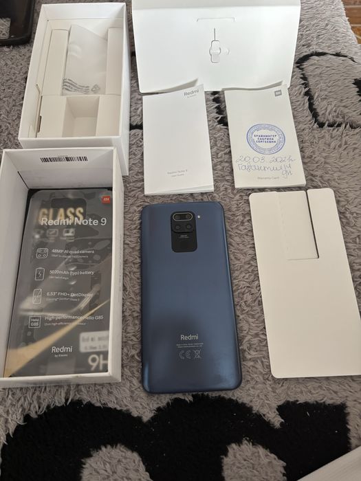 Продою телефон Redmi Note 9