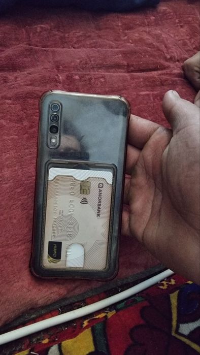 Samsung A50 Sotiladi