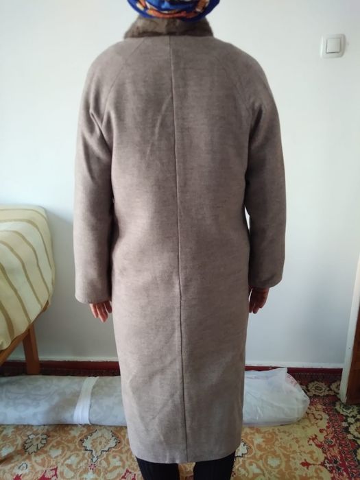 Продается Женское пальто