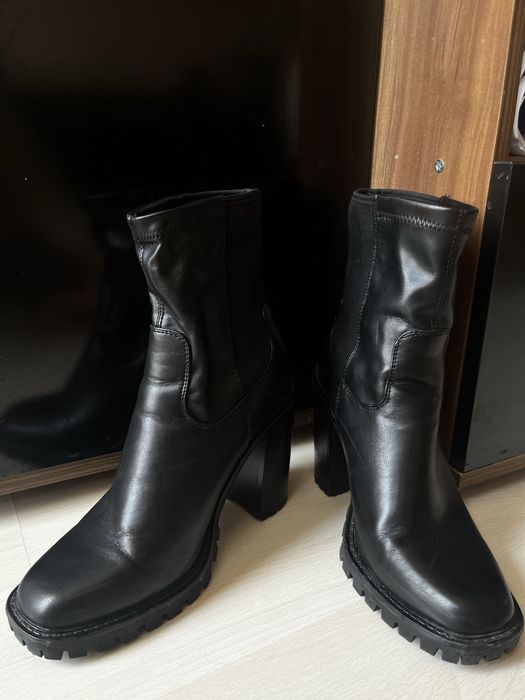 DeeZee боти с ток