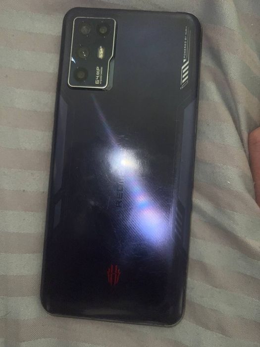 Red magic 6 r racing