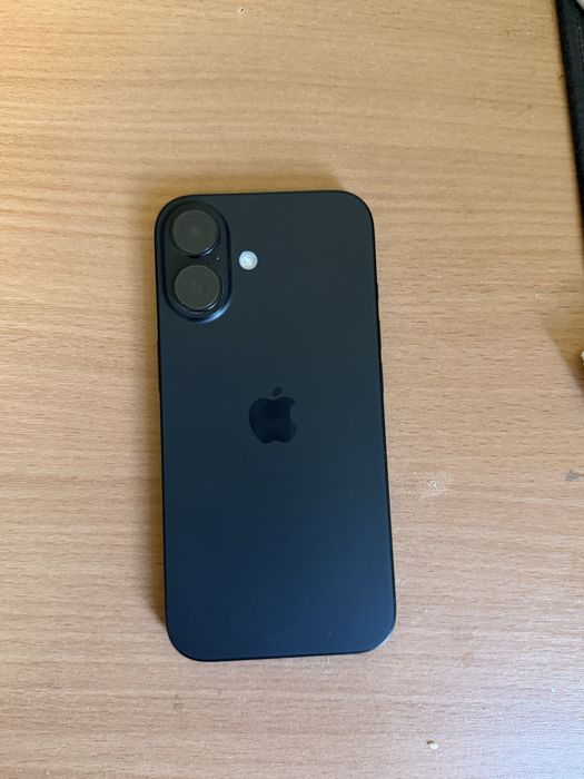 Продам Iphone 16 128 гб