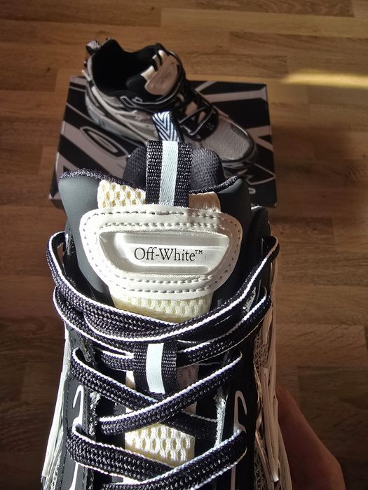 OFF White Be Right Back